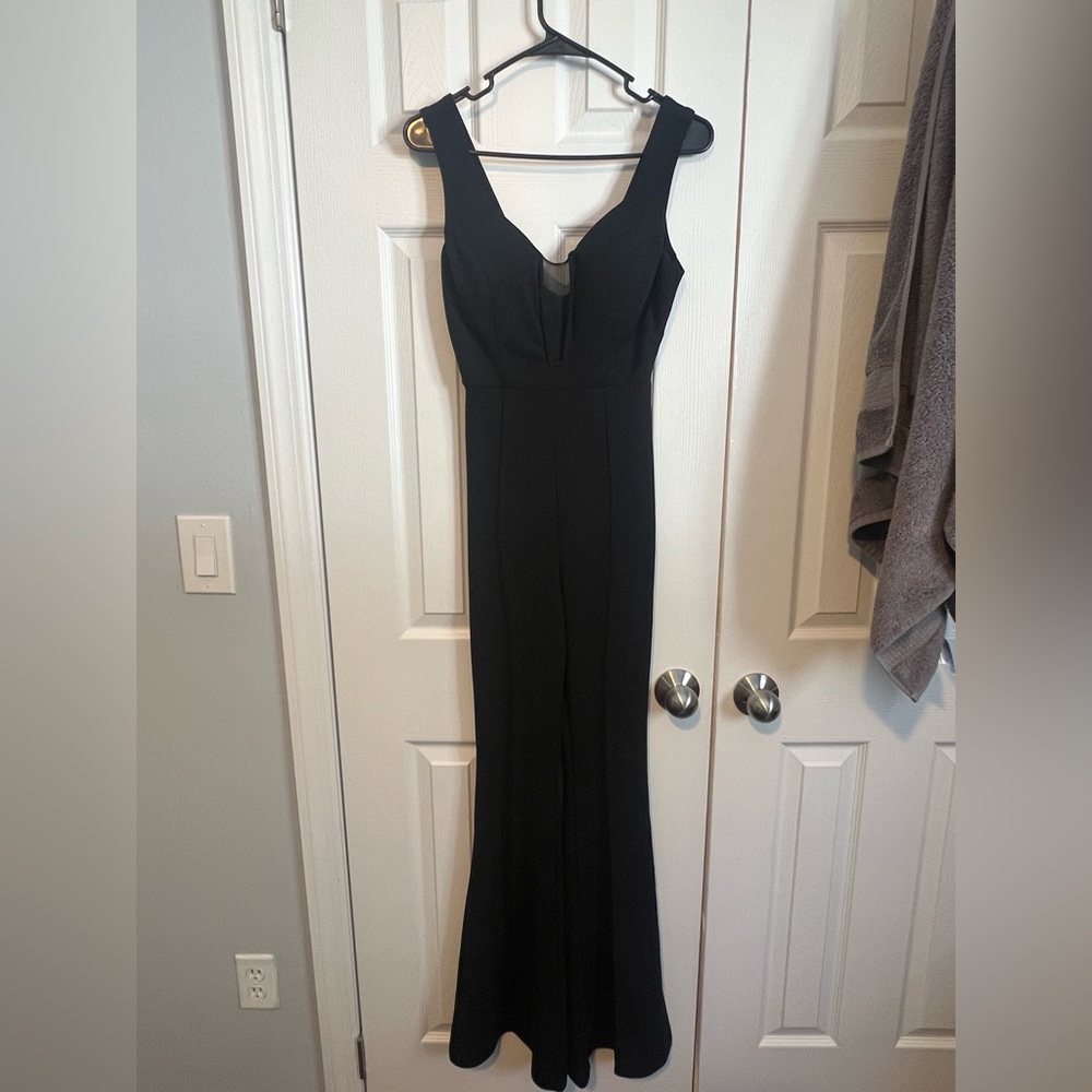 Elegant Black Sleeveless Jumpsuit Boot Legs